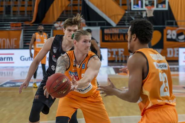 直接较量的 直接较量的